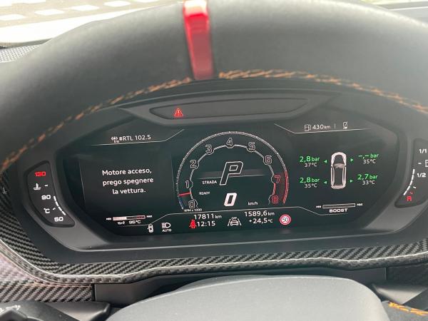 LAMBORGHINI URUS 636.Performante.Áfás.Full-Full