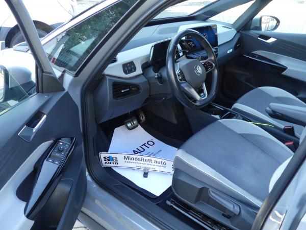 VOLKSWAGEN ID.3 58kWh Pro Performance 1.St.Led.Kamera.D.Klima.Űl.Fű.Navi.19-Alu.Sport.Tempomat.PDC