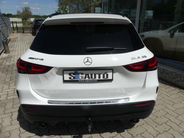  MERCEDES-AMG GLA GLA35 AMG.2.0 4MATIC.Pan.Te.Led.Kamera.D.Klima.Űl.Fű.V.Horog.Navi..Full-Full