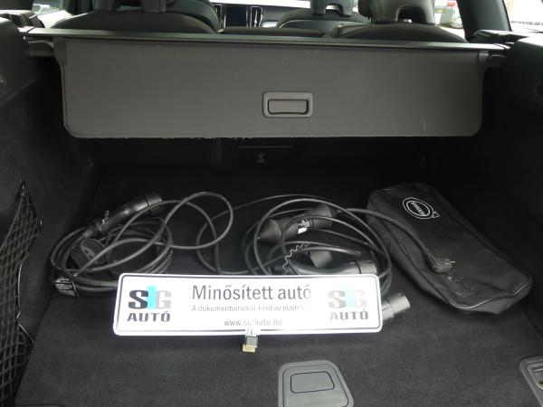 VOLVO XC60 2.0 [T6] Recharge Inscription AWD Geartronic TÖLTHETŐ.Pan.Te.Led.Kamera.D.Klima.Navi.El.Csomagtér Aj.Sport.PDC